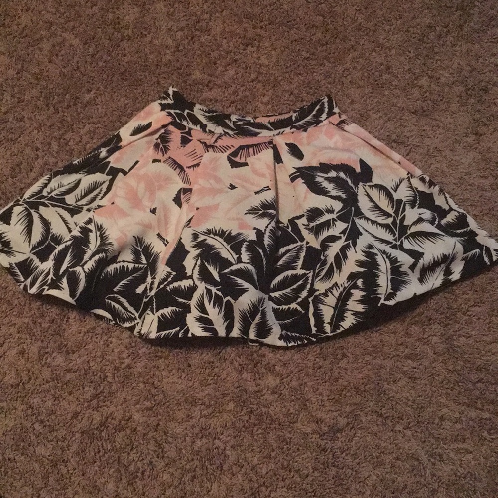 Express skater skirt size 0